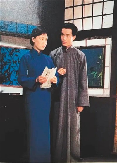 七十载薪火相传北京人艺焕发青春魅力再续辉煌